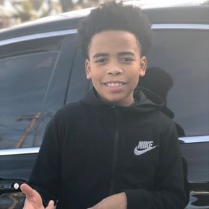 Meet your Posher, Deari lamar